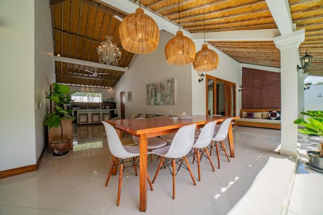 4BR villa w- private pool & garden view - Villa Kasono by TROPICALLY