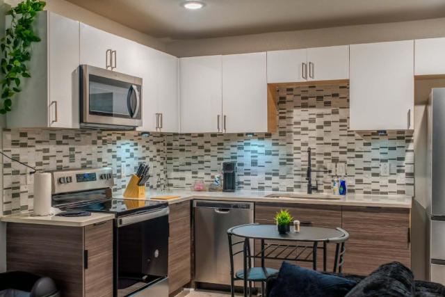 The Dallas Luxe Suite