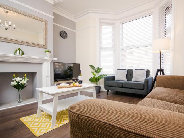 The Townhouse - Uk37120