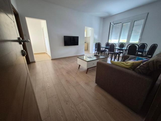 City House Podgorica - Cozy Rooms & Good Vibes