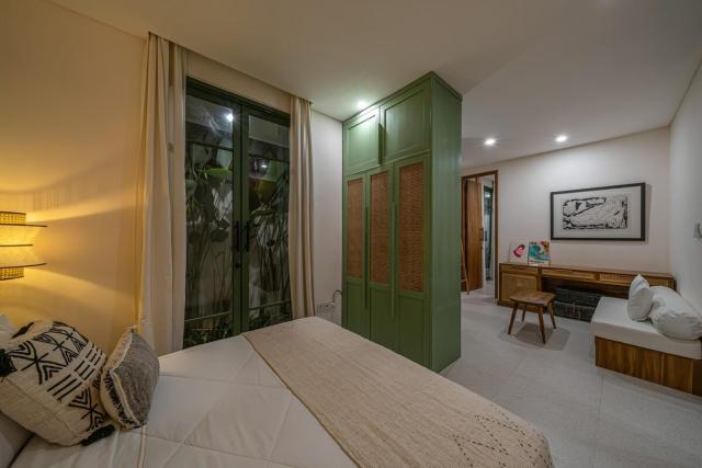 Boutique 4BR Villa With Private Pool & Balcony Suite