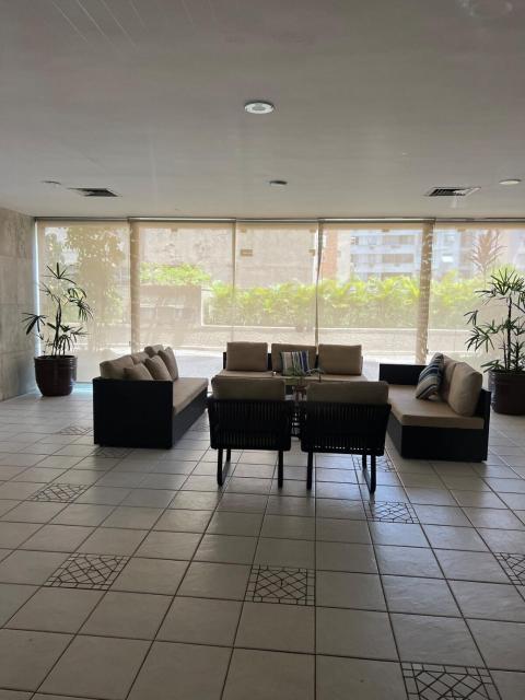 Beautiful apartment in Copacabana in Apart hotel