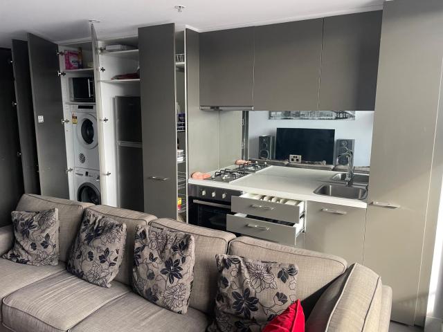 Luxurious with city views, free parking on premises & Wi Fi