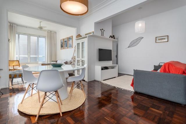 Wonderful Ocean view apartment in Copacabana