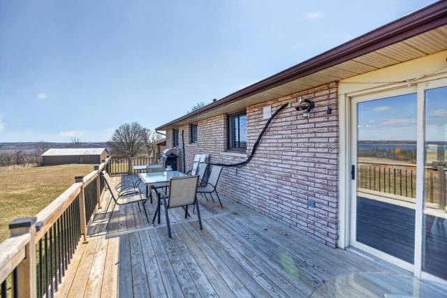Large 6BR Retreat | Sleeps 13 | Riverview