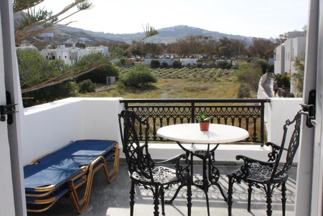 Tritonas Rooms