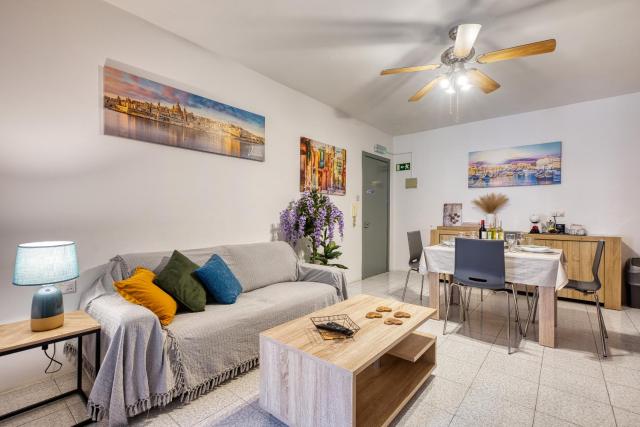 Cosy 2 bedroom apartment near the sea RPSA1-1