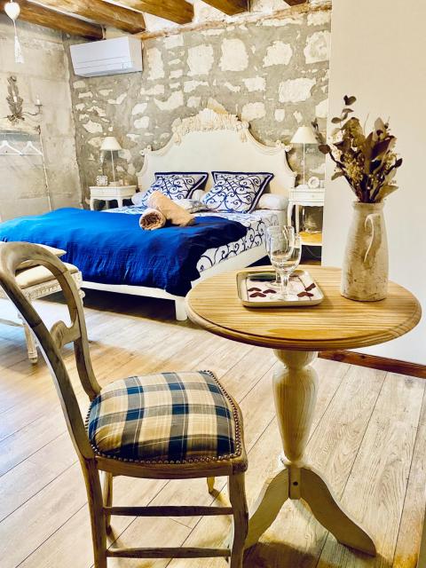 Jolie chambre romantique dans maison indépendante
