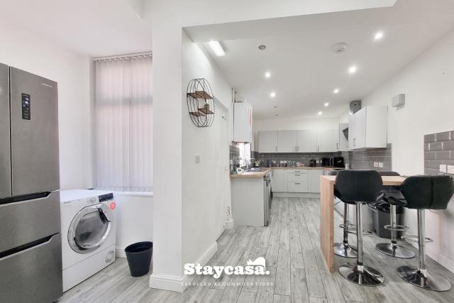 Cowesby Co-Living - Private Room Self-Cater