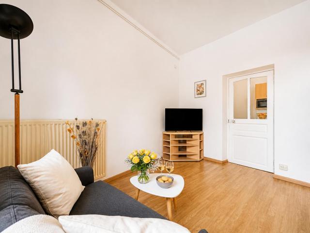 Studio confortable face à l'île Versaillaise