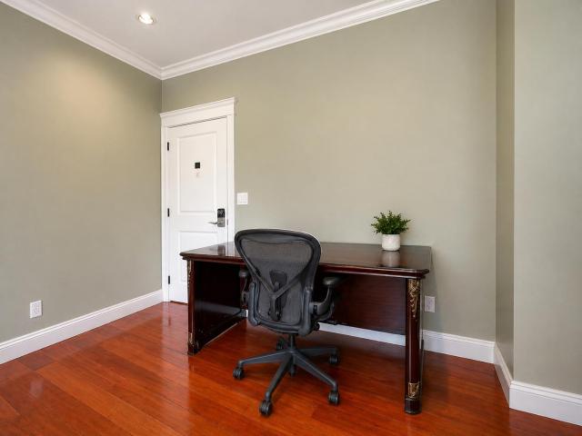 Cozy 1BR in Vancouver Westside Quiet & Central