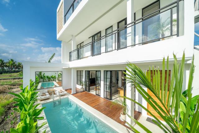 Casa Luma Villa - Rice Field Luxury Retreat with Pool & Billiards