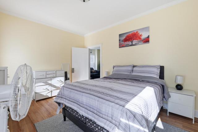 Furnished jewel