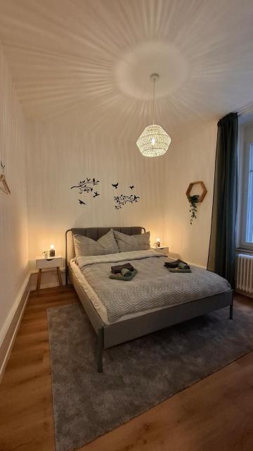 City Views & Spacious Living with Rooftop Terrace