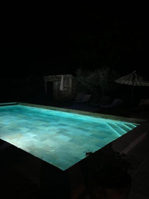 Superbe Appartement dans un Pigeonnier au sein d'un mas du 18ème