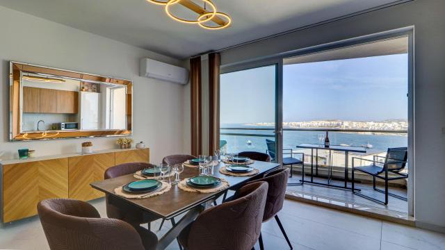 Scenic Seafront 3BR Residence by Mira Suites