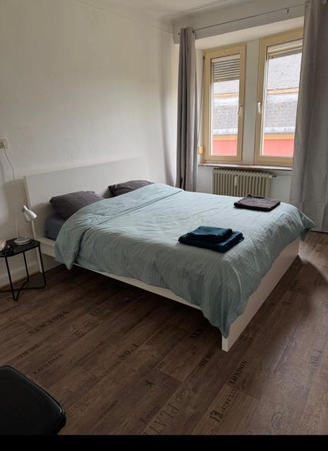 Leo, apartment