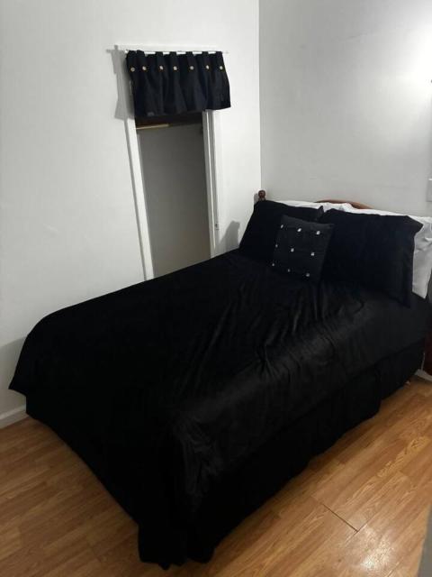 Stylish 3BR Schenectady Home. Steps from Rivers Casino. Pet-Friendly