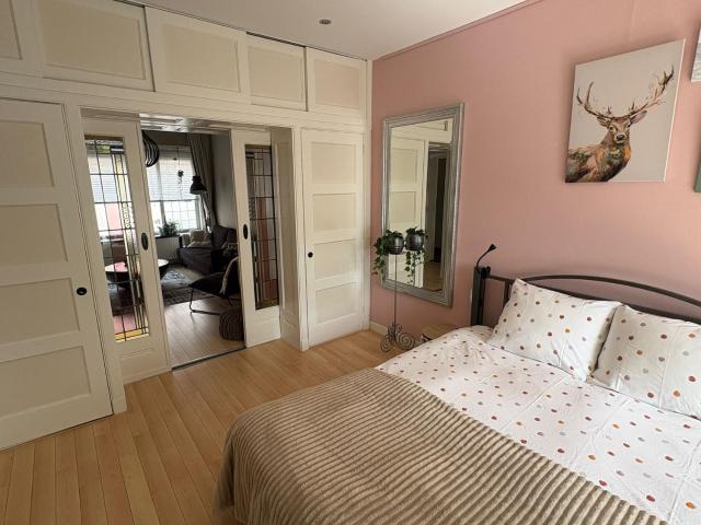 Sfeervol appartement met tuin bij centrum & station