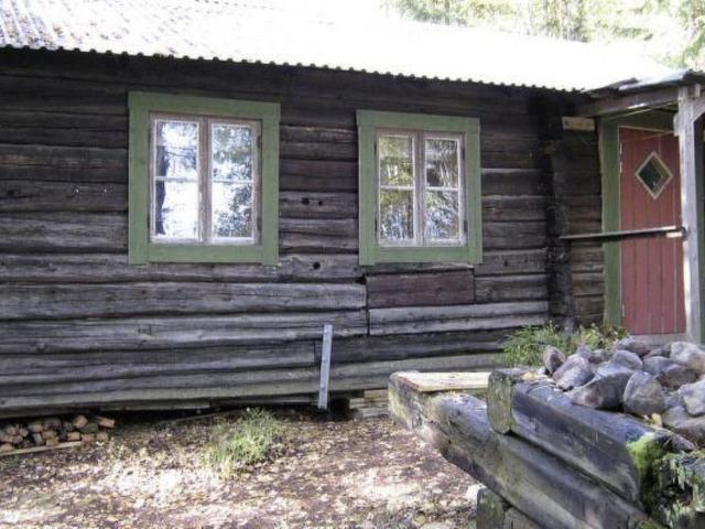Holiday Home Blockhütte für das wahre Naturerlebnis am See by Interhome