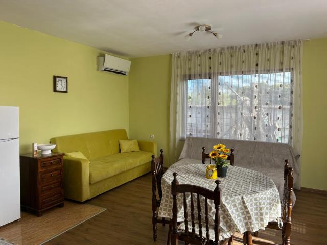 Konstantin i Elena Guest House