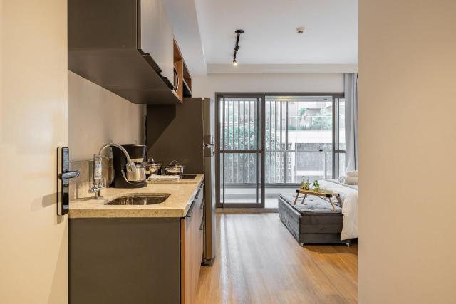 2002 Studio completo no Brooklin c/Ar Cond