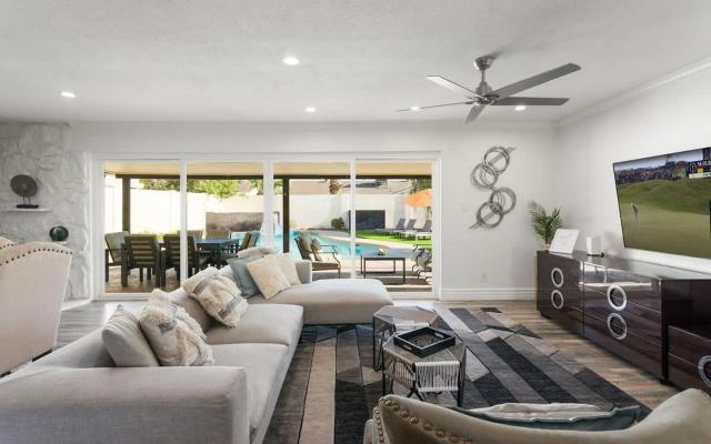 Sunkiss - Pool, Spa & Mini Golf - Mins to Old Town