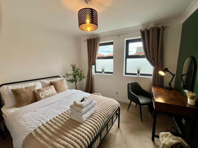 Hull Old Town 2-Bed Apartment FREE Parking & WiFi