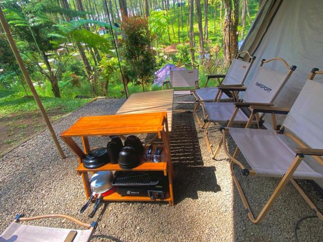 corak alam glamping