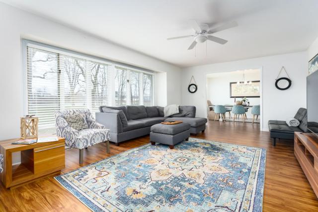 Featured on TV! Epic Indoor Pool • Sleeps 24