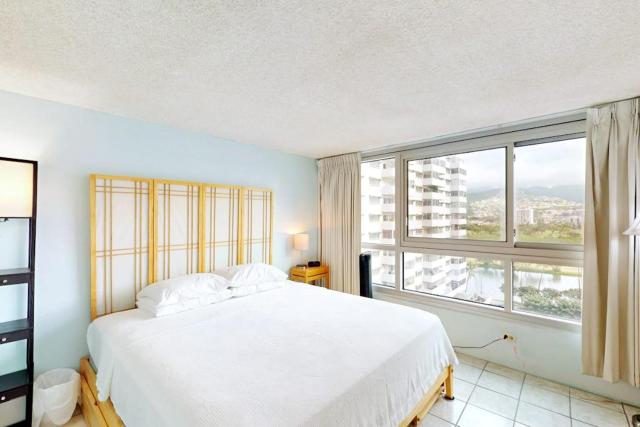 Waikiki Townhouse 1101 - 30 night minimum