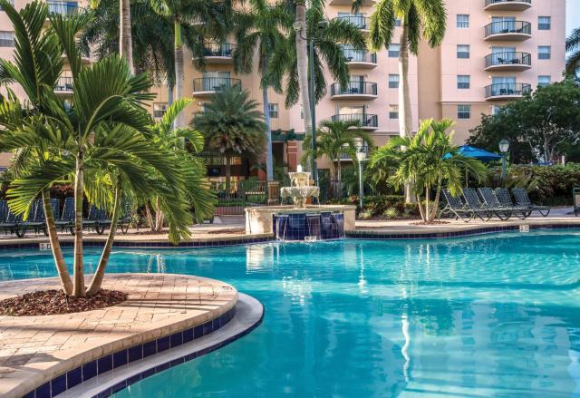 Palm-Aire Resort 2BR Apartment