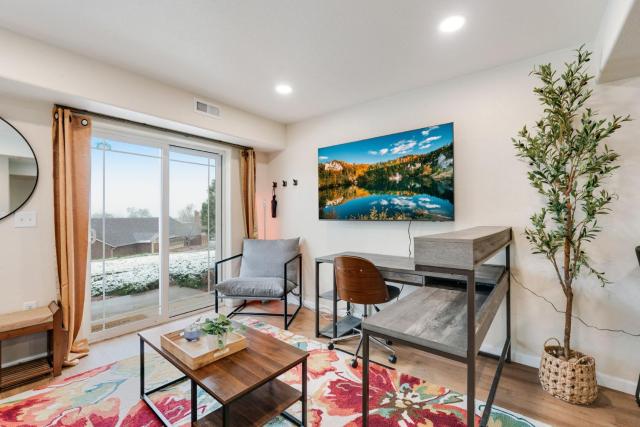 1BR Cozy Studio Patio Grill Near Garden of Gods