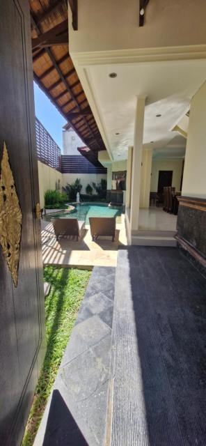 Family 4 Bed Room with Private Pool in Seminyak