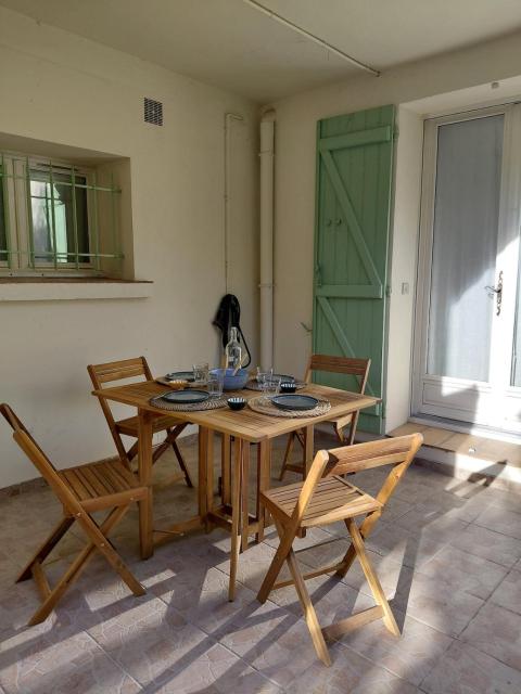 Rez de jardin T3 villa, Sainte-Marguerite