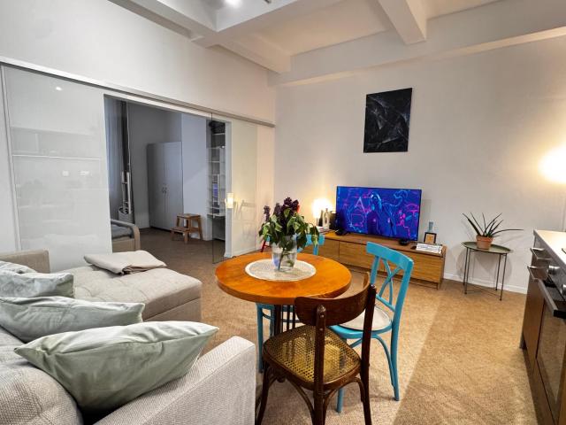 Riverside central apartment