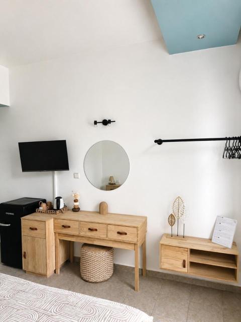 Delfini Pearl Stegna Beach