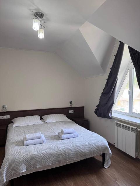 Mirano Guest House&Hostel