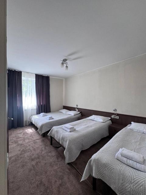 Mirano Guest House&Hostel