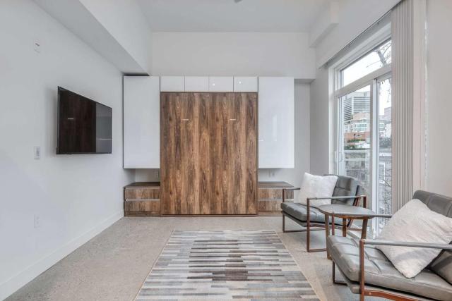 West End Studio Near English Bay & Stanley Park