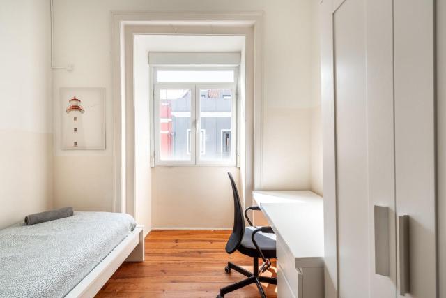 Great lisbon room
