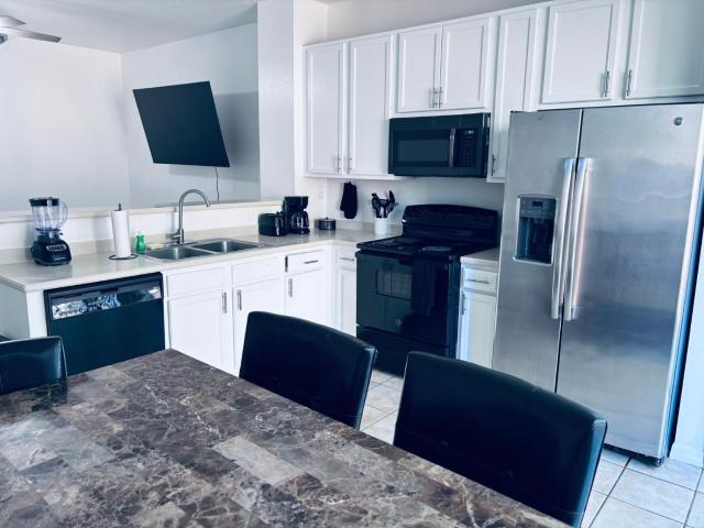 Near Disney 3BR