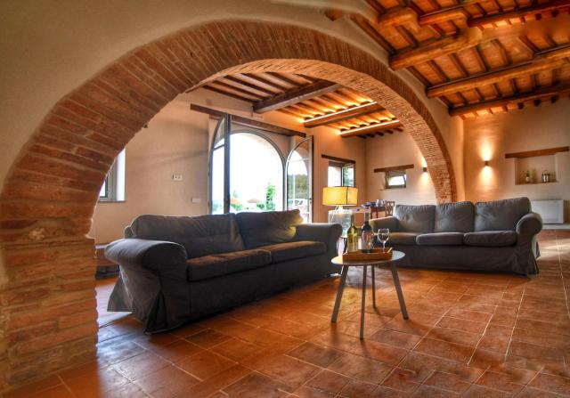 Tenuta Morcella tra Todi e Perugia con piscina in esclusiva