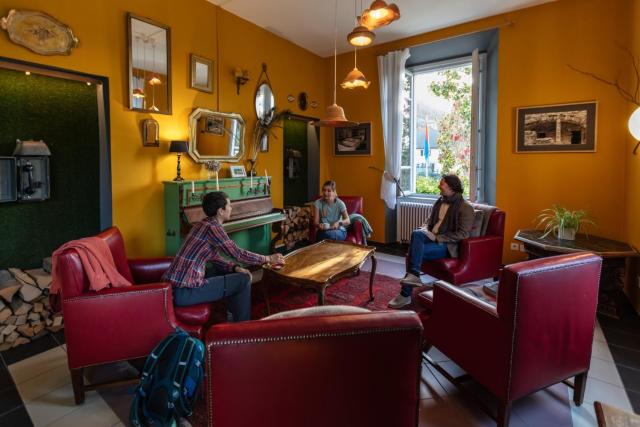 Wild Valley Hostel - Villa Edera