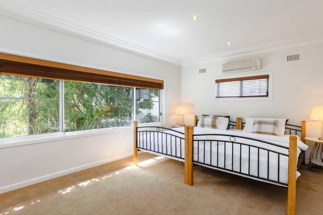 Metawise Stylish 2-Bedroom Home with Easy CBD Ac