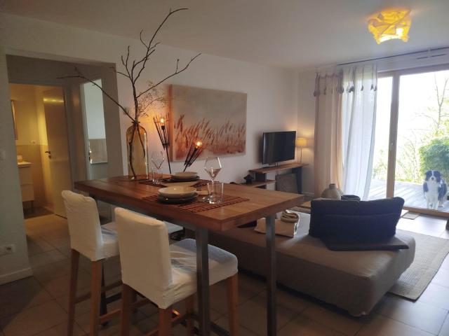 Home 33