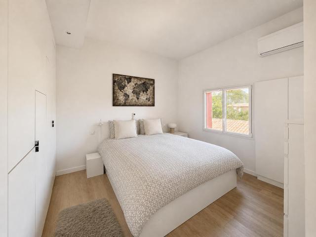 Panoramic sea view, rooftop, air conditioning, 2 bedrooms, parking
