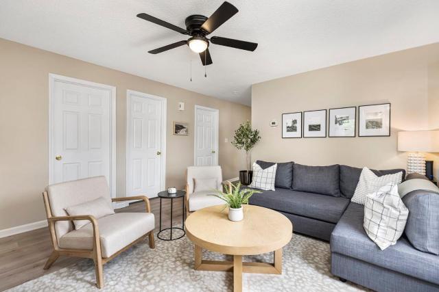 Charming Belmont Bungalow - 5 Min Walk to Downtown