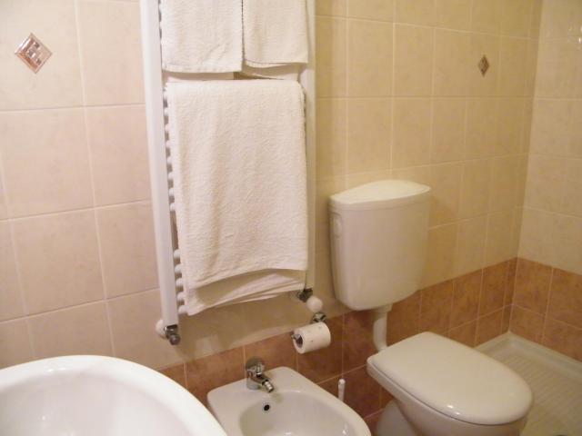 Torino central-- rooms and Apartments - Alba