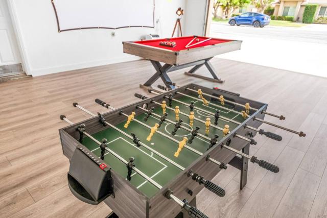 Estrella Escape | Pool, Spa & Game Room Fun
